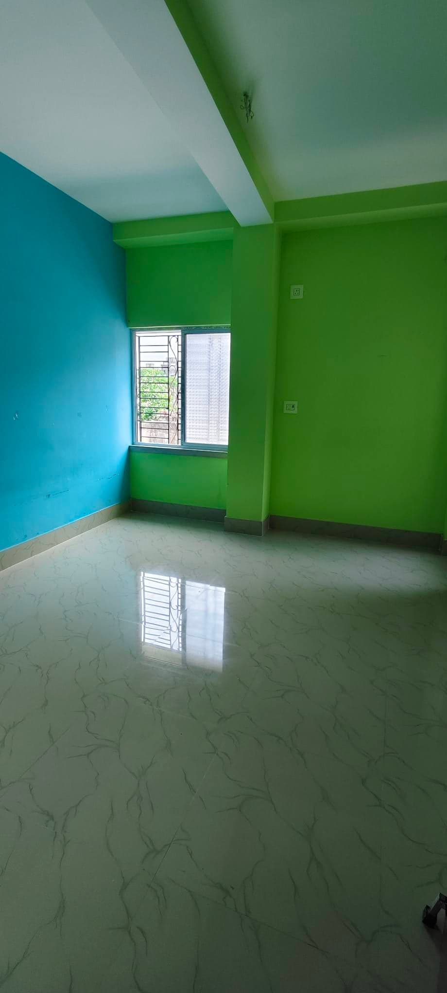 1 BHK House in Dum Dum junction area near Fakir ghosh road Five star club  Dum dum station walking distance 12 To 15mins , Kolkata
